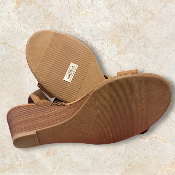 Torrid Women's Tan Strappy Sandals - WW - Picture 4 of 4